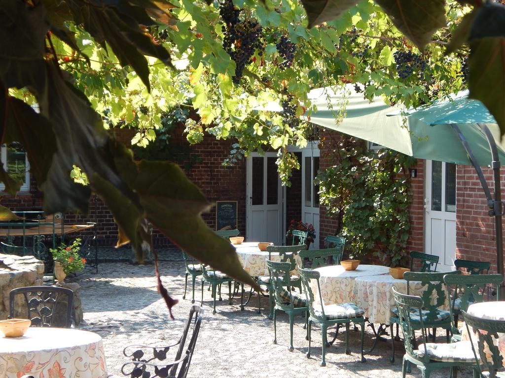 Hotel Alte Försterei Kloster Zinna Exteriör bild
