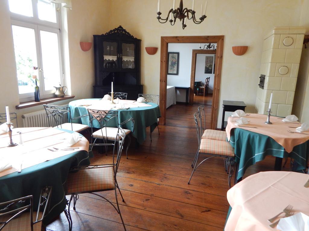 Hotel Alte Försterei Kloster Zinna Exteriör bild
